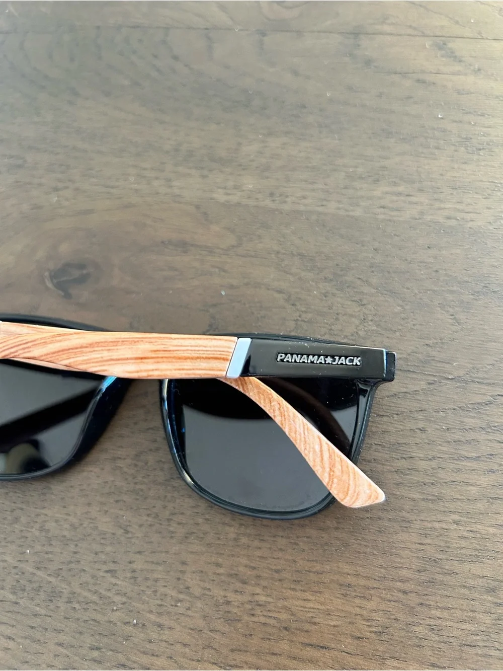 Panama Jack foster frame polarized wood grain sunglasses